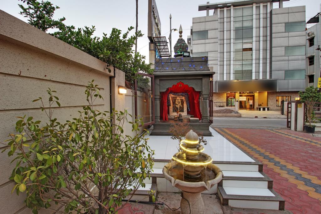 Hotel Sai Jashan Shirdi - Where Blessings & Comfort Meet Esterno foto