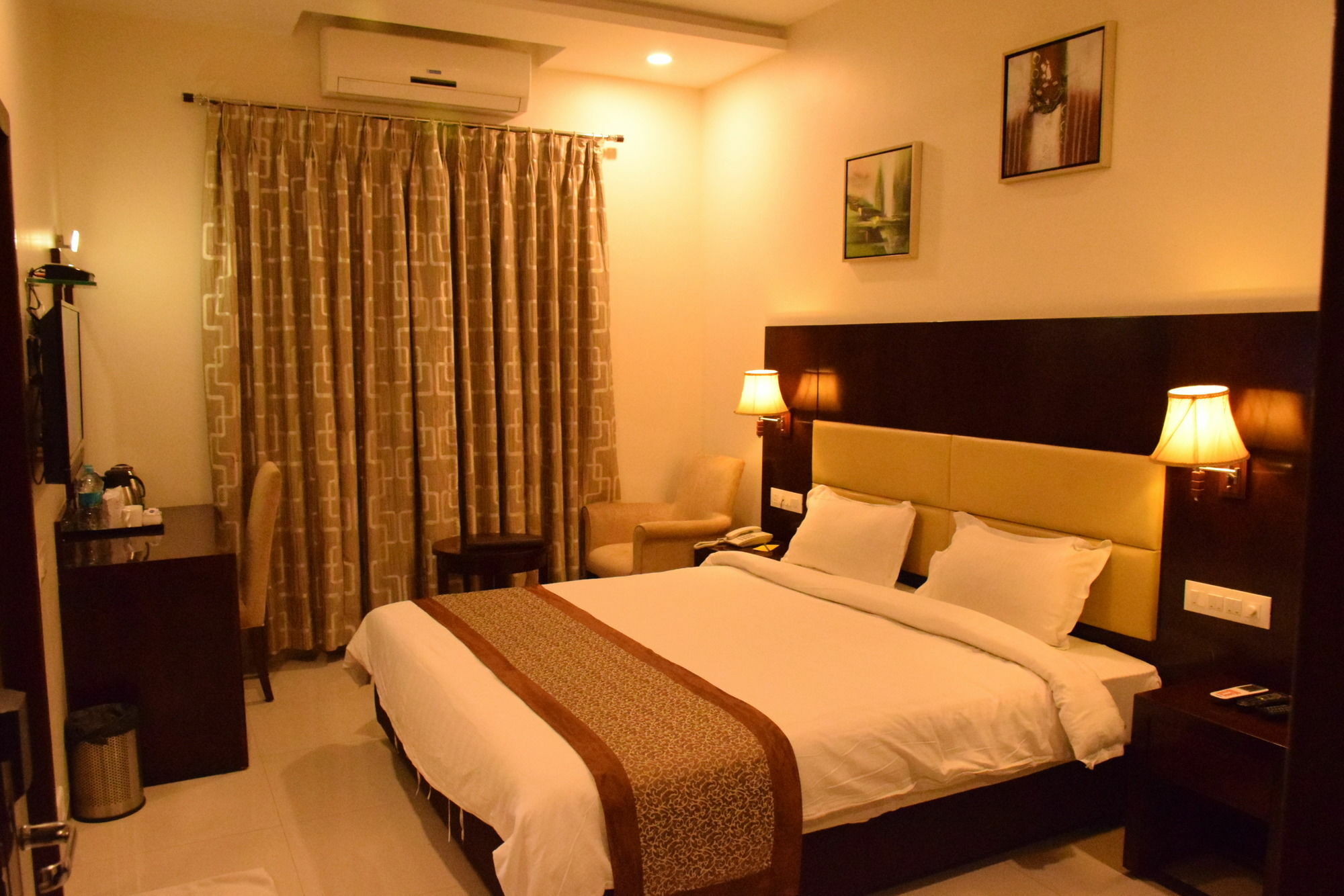 Hotel Sai Jashan Shirdi - Where Blessings & Comfort Meet Esterno foto