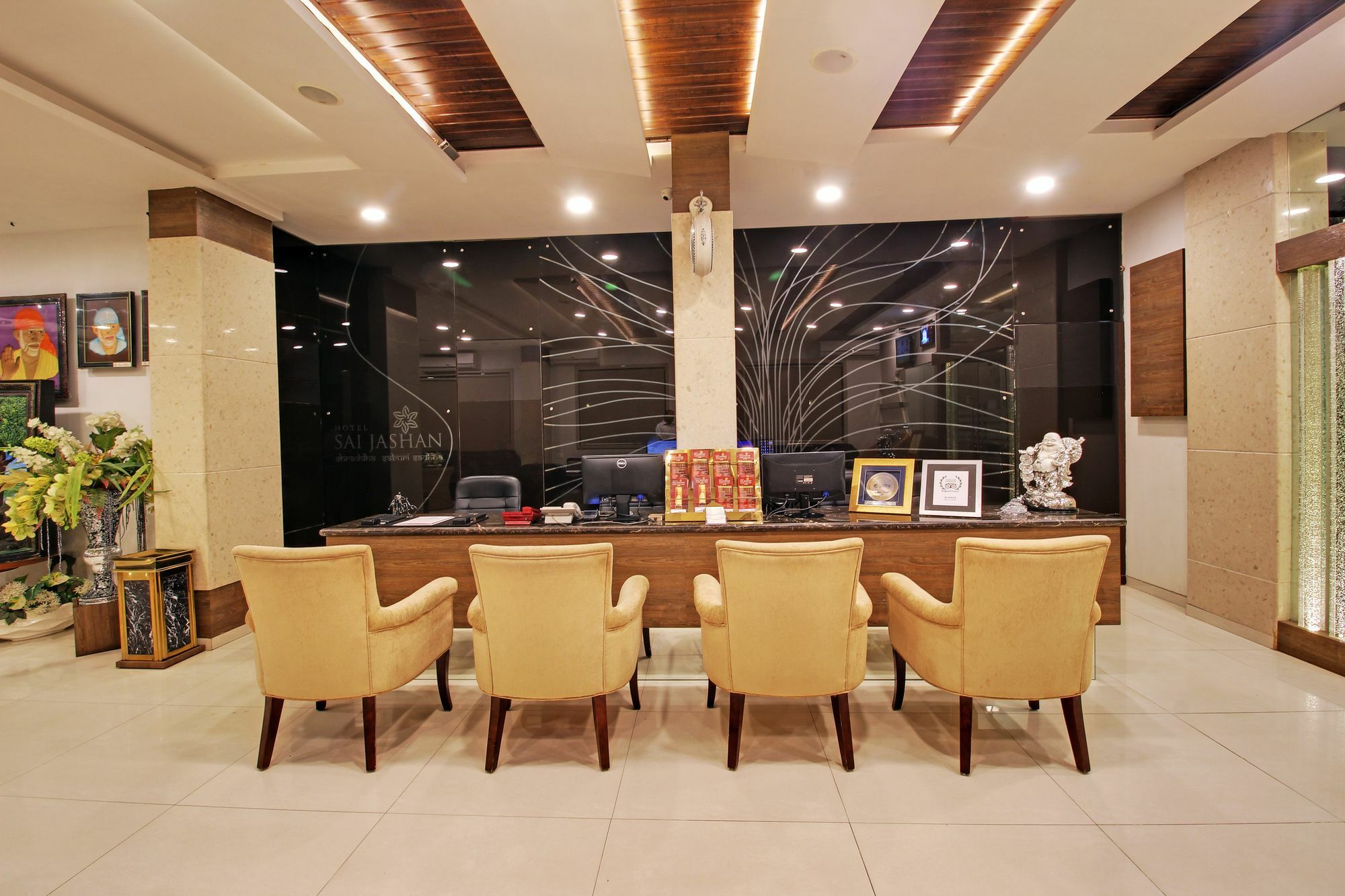 Hotel Sai Jashan Shirdi - Where Blessings & Comfort Meet Esterno foto