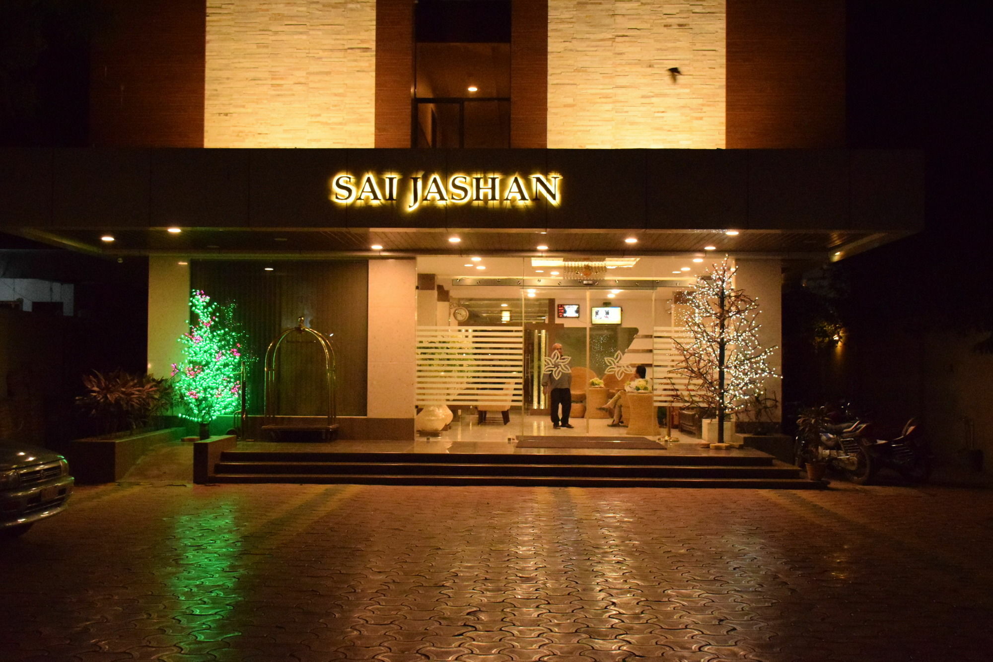 Hotel Sai Jashan Shirdi - Where Blessings & Comfort Meet Esterno foto